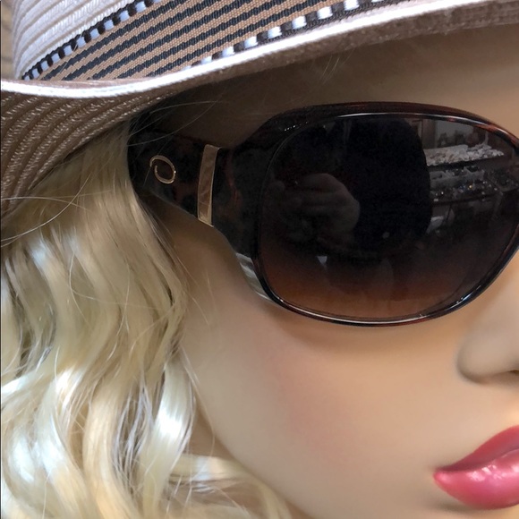 Oscar de la Renta tortoise women’s sunglasses. NWT - Picture 3 of 6